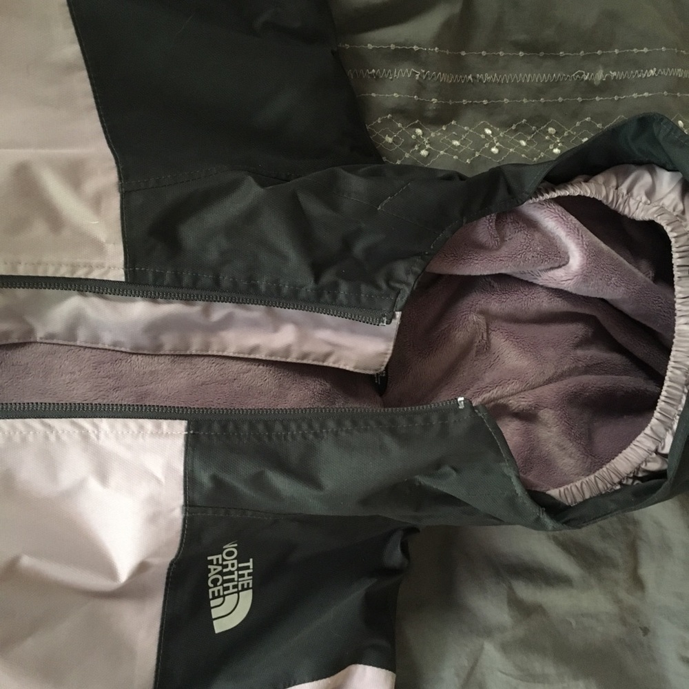 Girls north face jacket